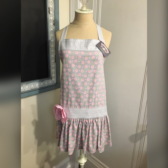 Diane’s Designs Other - Diane’s Designs Handmade Apron - Price Drop!